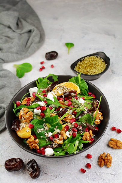 spinach salad with wanuts and zataa - Photo, Image