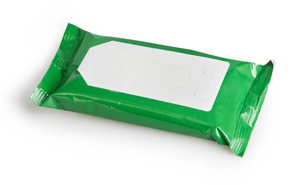 Boş ıslak mendil akış paketi, kırpma yolu ile beyaz arkaplan izole - Fotoğraf, Görsel
