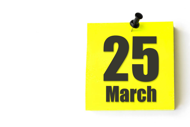25 Μαρτίου. Ημέρα 25 του μήνα, ημερομηνία ημερολογίου. Κίτρινο φύλλο ημερολογίου. Άνοιξη μήνα, ημέρα του έτους έννοια - Φωτογραφία, εικόνα