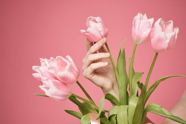 花の花束ピンクの背景休日の贈り物 - 写真・画像