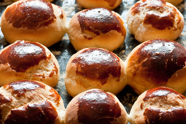  Homemade buns on tray - Photo, Image