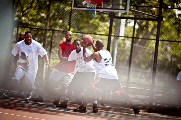 Street basketball players - Фото, зображення
