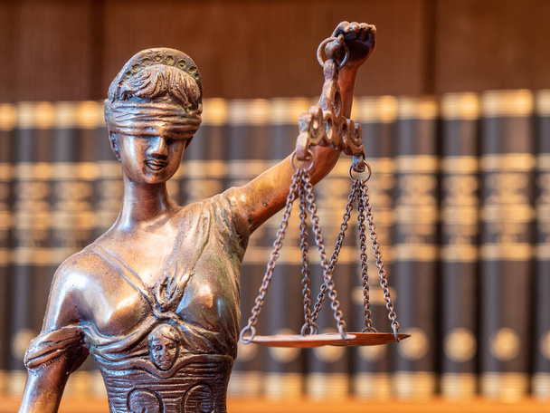 Lady Justice figura igazságszolgáltatás szobor - Fotó, kép