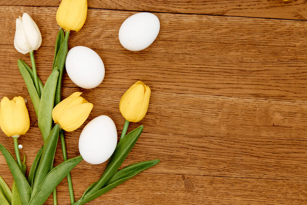 Flores de buquê Páscoa ovos decoração tradição feriado - Foto, Imagem