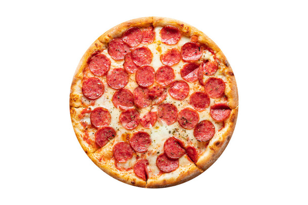 salami pizza pepperoni fast food Afhaalmaaltijd snack gezonde maaltijd bovenaanzicht kopieerruimte voor tekst voedsel achtergrond rustiek beeld - Foto, afbeelding