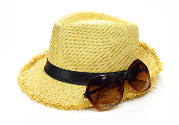 hat and sun glasses isolated on white  - Valokuva, kuva