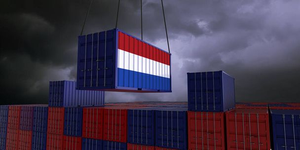 Un contenedor de carga con la bandera holandesa cuelga delante de muchos contenedores de carga apilados azules y rojos - comercio de concepto - importación y exportación - ilustración 3d - Foto, Imagen