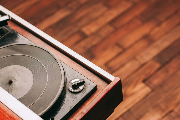 vinyl gramophone record player retro technology classic - Фото, изображение