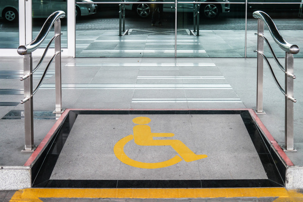 Símbolos discapacidades
. - Foto, Imagen