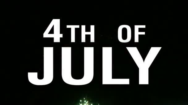 Independence day text on USA flag background (en inglés). Día de la Independencia Americana de EE.UU. celebración. Happy 4th of July flag Estados Unidos diseño aislado en el fondo de EE.UU.. US July 4 Day. Banderas americanas concepto de EE.UU. - Imágenes, Vídeo
