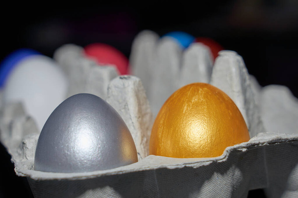 Colored pearly coloured eggs for Easter - Valokuva, kuva