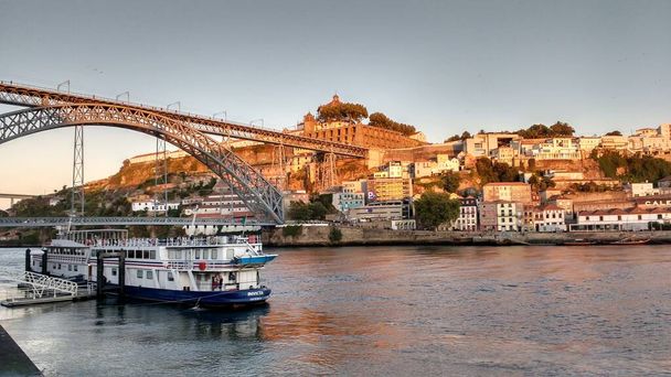  ポルトとドン・ルイス1世橋,ポルト,ポルトガル - 写真・画像