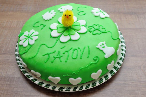 美しい緑のおいしいケーキ - 写真・画像
