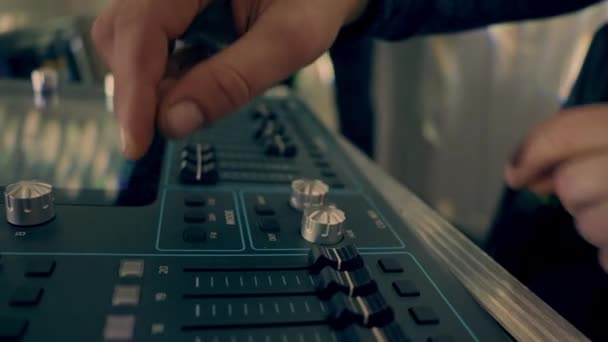 zenei mixer vezérlőpult - Felvétel, videó