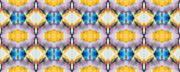 Aquarell handgezeichnetes Textil. Kreativer Navajo Ikat Hintergrund. Ogee nahtlose Textur. Ikat Pattern. Aztec Geometric Textile Border Allover Organic Bademode Design. Geo Ogee Fliese. Psychedelischer Regenbogen - Foto, Bild