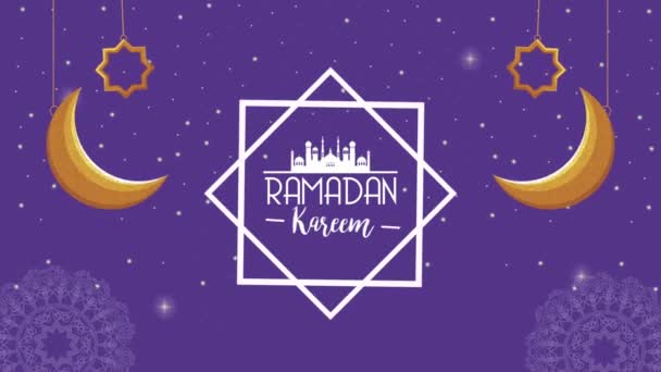 ramadán kareem felirat arany holdakkal és csillagokkal lógva - Felvétel, videó