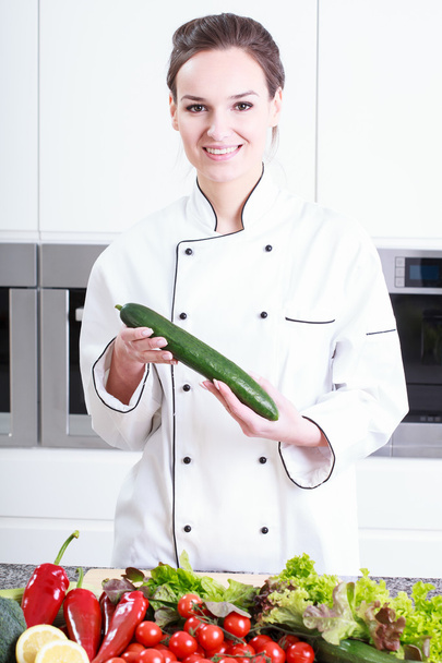 Woman with cucumber - Zdjęcie, obraz