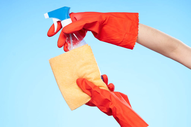 обслуживание резиновых перчаток работает из дома - Фото, изображение