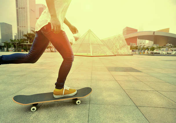 Skateboarding legs - 写真・画像
