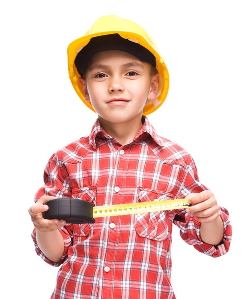 Мальчик-строитель с рулеткой
 - Фото, изображение
