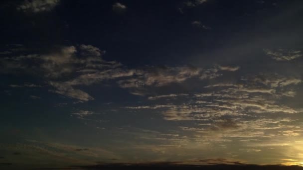 Захід сонця сповільненої зйомки
 - Кадри, відео