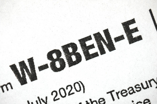 W-8BEN-E, W-8BEN форма для удержания налога, неграждане США  - Фото, изображение