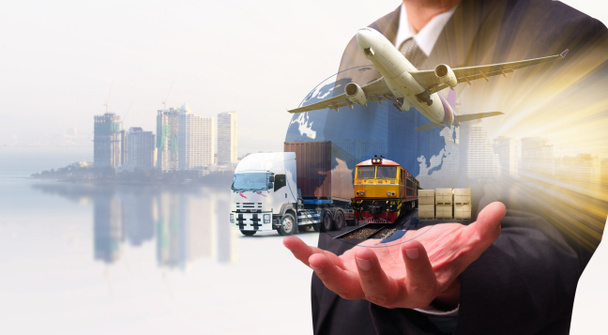 activité de transport de marchandises dans le monde entier ou concept de commerce d'affaires mondial ou import-export logistique commerciale, industrie du transport maritime - Photo, image