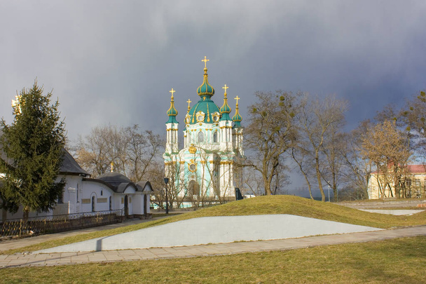 Андреевский храм в Киеве, Украина - Фото, изображение