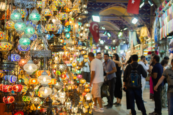 Grand Bazaar, Turecko, jeden z největších a nejstarších trhů na světě. - Fotografie, Obrázek