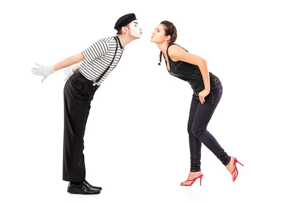 Mime and woman about to kiss - Fotografie, Obrázek