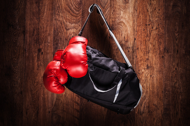 Sports bag and boxing gloves - Zdjęcie, obraz