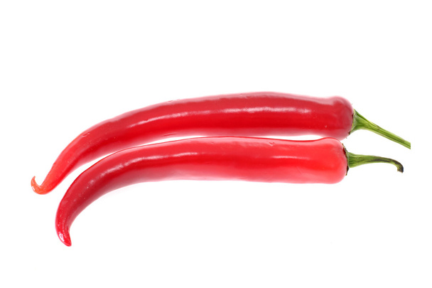 čerstvé barevné hot chilli na bílém pozadí - Fotografie, Obrázek