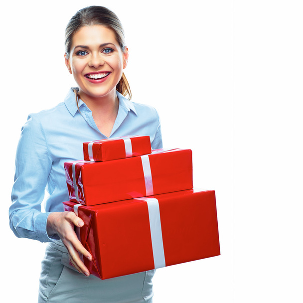 Business woman with gift box - Фото, изображение