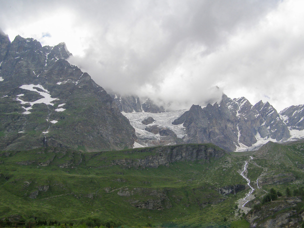 Cervinia Aostan laakso
 - Valokuva, kuva