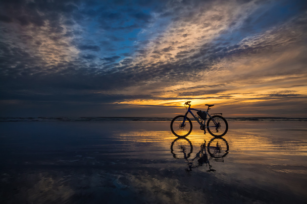 plaży rower - Zdjęcie, obraz