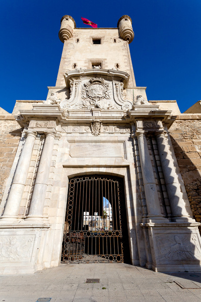 Двери Земли из Кадиса, Испания
 - Фото, изображение