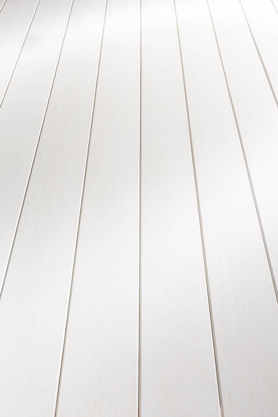 Perspektywa malowanej deski drewnianej z białą kredą - Zdjęcie, obraz