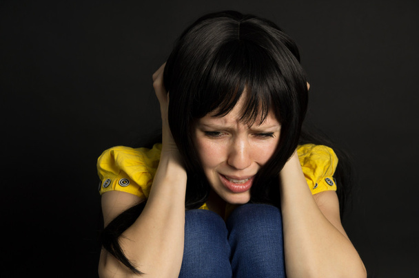 girl suffering and crying - 写真・画像