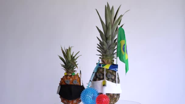 Vacunación en Brasil. Coronavirus, bandera brasileña, jeringa con aguja, concepto de vacunación.  - Metraje, vídeo