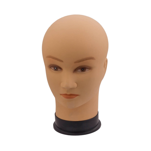 Figurína plná tvář hlavy mladého bělocha bez vlasů, izolované na bílém. Koncept obchodu, prodej, design. Módní silikonová figurína z odolného materiálu - Fotografie, Obrázek