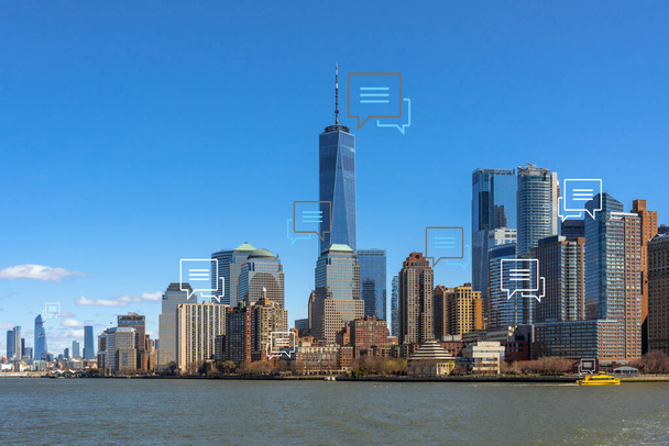 Varios tecnología de chat de burbujas sobre Nueva York paisaje urbano lado del río que la ubicación es inferior Manhattan, Arquitectura y edificio con concepto turístico - Foto, Imagen