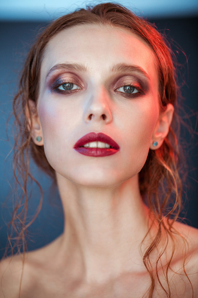 Beauty portrait of young woman nice day makeup - 写真・画像