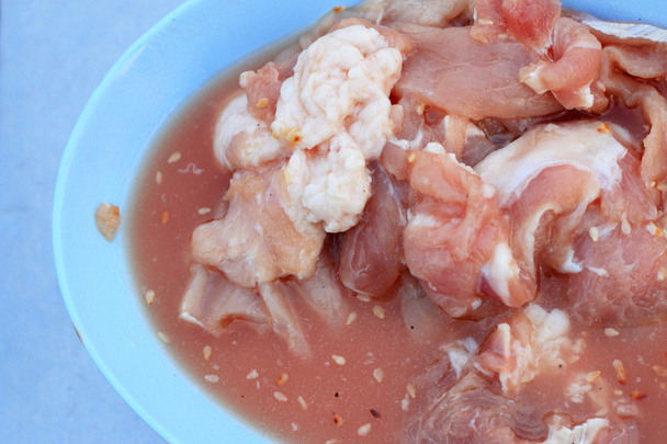 Gemarineerd varkensvlees voor sukiyaki - Azië voedsel - Foto, afbeelding