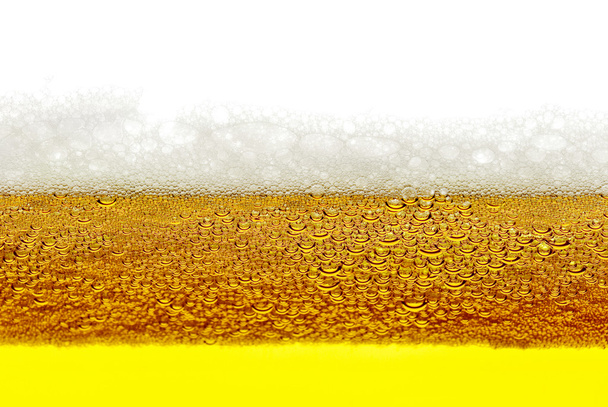 Bière, mousse, bulles isolées sur fond blanc
 - Photo, image