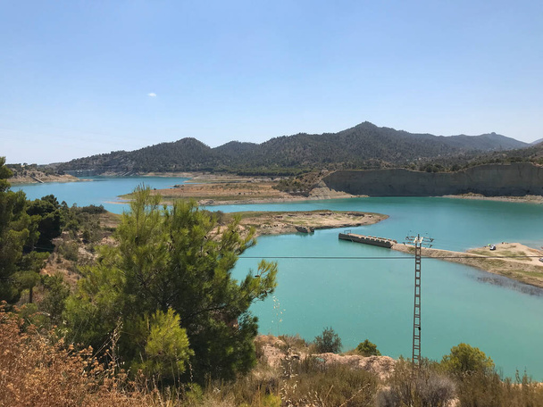 美しい貯水池の風景,スペインに位置.ビュー - 写真・画像