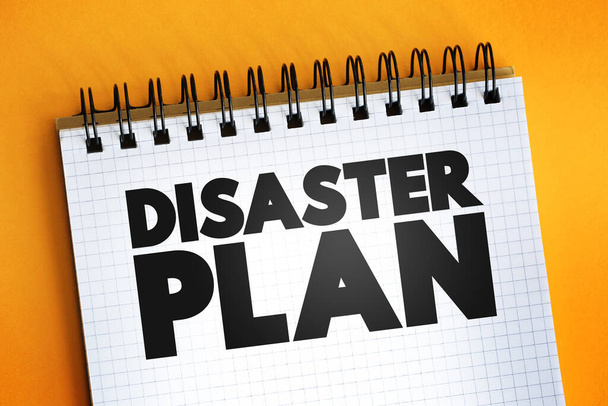 Disaster Plan citazione testuale su blocco note, sfondo concettuale - Foto, immagini