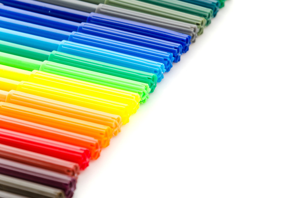 Цветная ручка на белом фоне
 - Фото, изображение