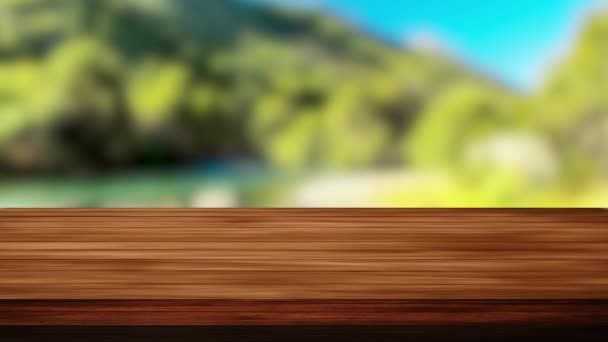 木のテーブルバーと背景にぼやけた自然緑の山の景色。光とリーク効果。HD映像 - 映像、動画