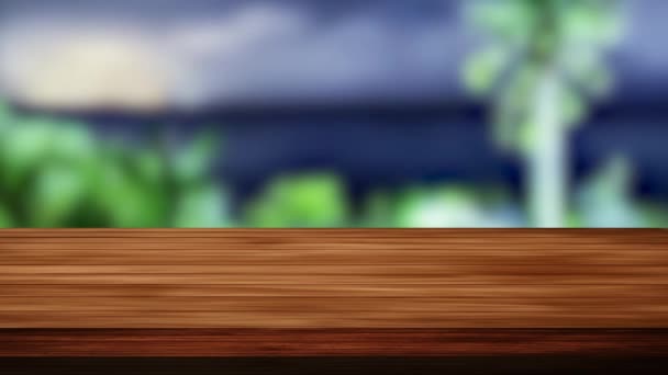 Drewniany stół bar i rozmazane drzewa i widok chmury w tle. Efekty świetlne i wyciekowe. Nagranie HD - Materiał filmowy, wideo