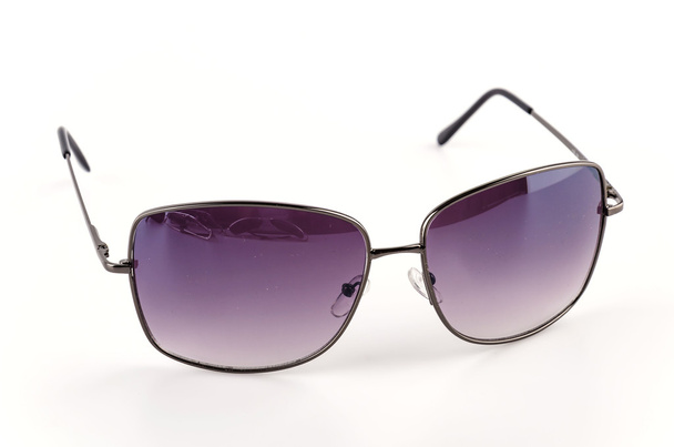 okulary przeciwsłoneczne pojedyncze białe tło - Zdjęcie, obraz